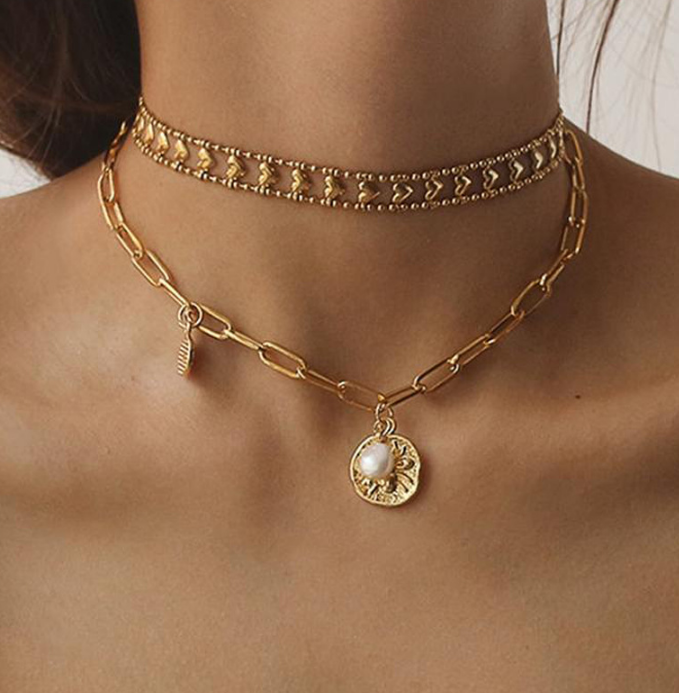 Spider Star Coin Pendant Necklace Image 2