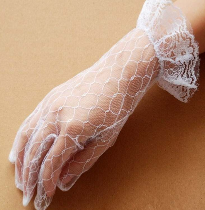 White Short Gloves