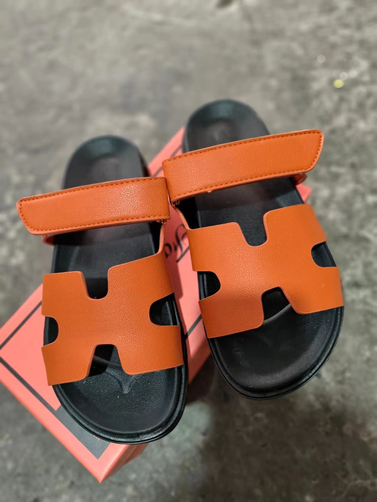 Sandals Image 3