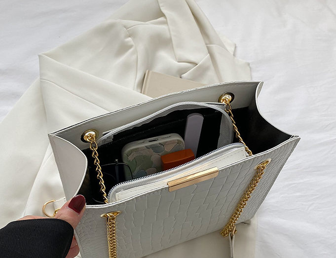 Stylish Shoulder Bag 4