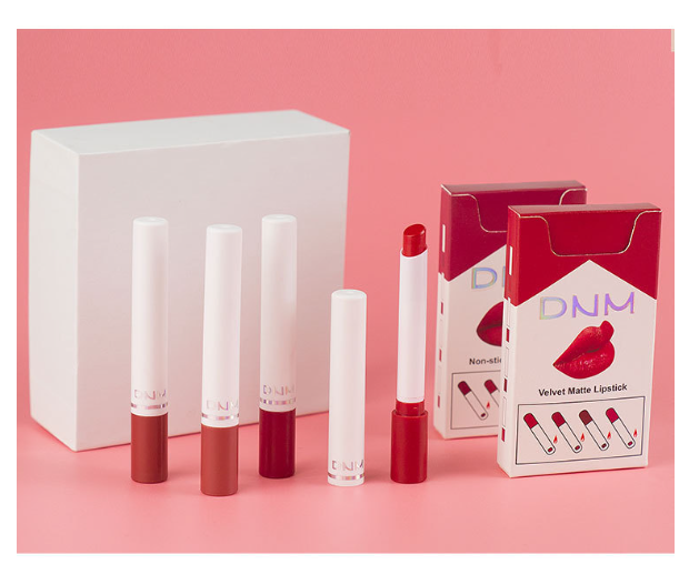 Cigarette Tube Lipstick Set Image 3