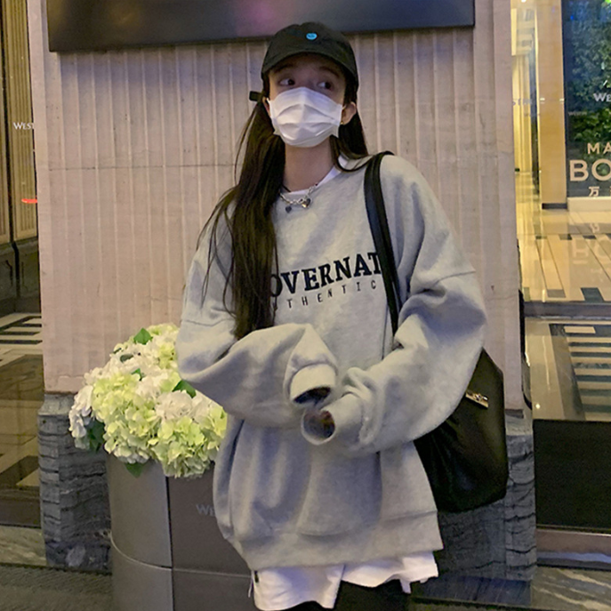 Sweatshirt Image 4