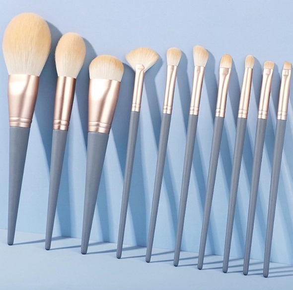 Makeup Brush Set Image 5