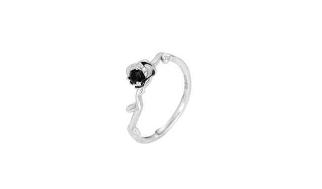 Elegant Black Diamond Rose Design