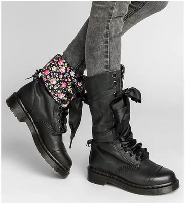 Mid-Calf Boots Image 2
