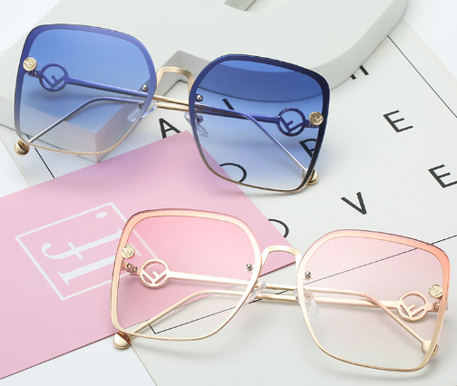 Stylish Frame Design