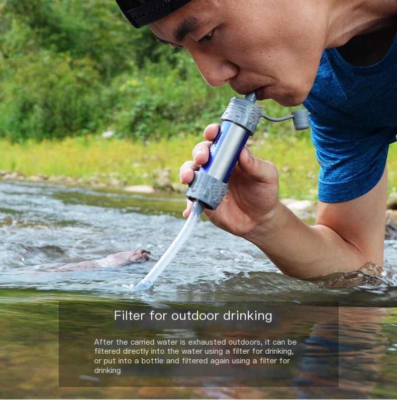Water purification straw for outdoor use