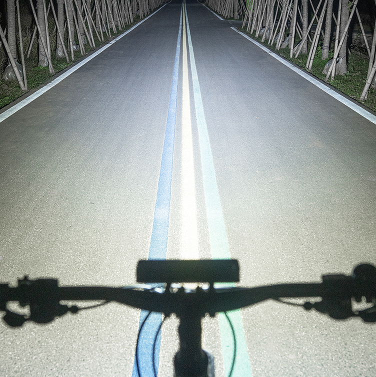 Lanterna para Bike Impermeável Frontal