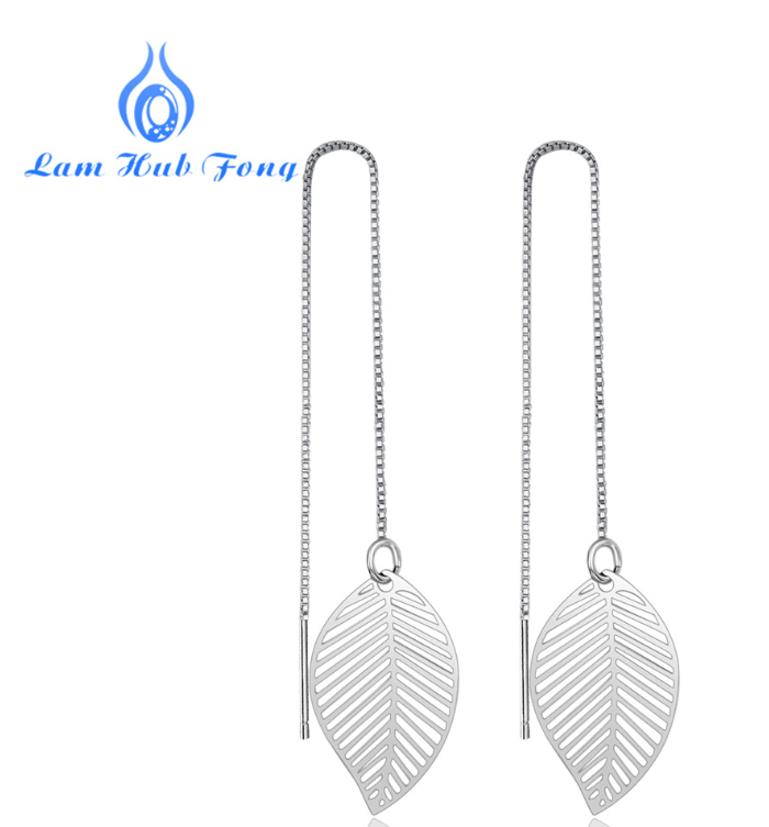 Earrings Image 4