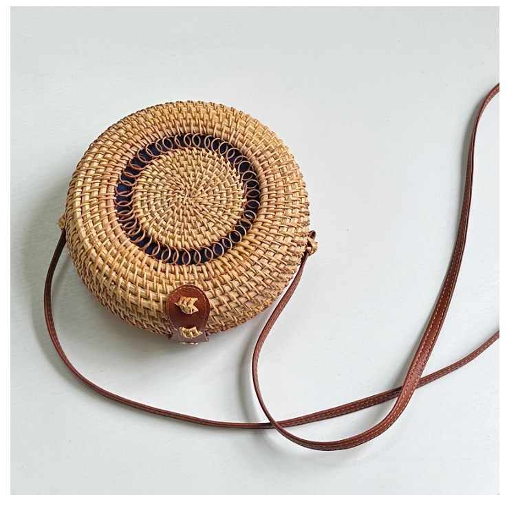 Round Rattan Shoulder Bag Style 2
