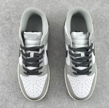 Sneaker Image 2