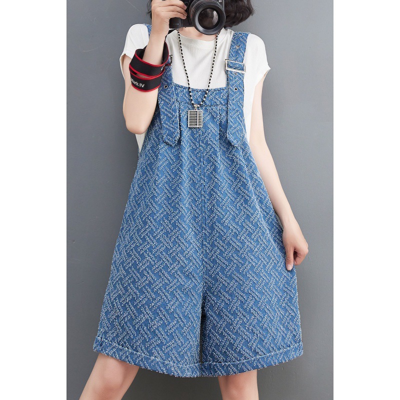 Casual Color Strap Denim Shorts - Image 1