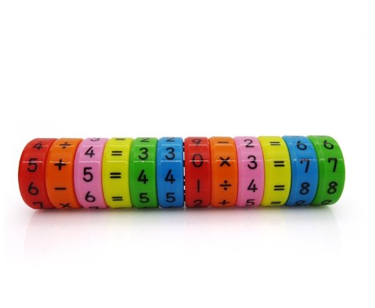 Magnetic Arithmetic Learning Toy Image 3