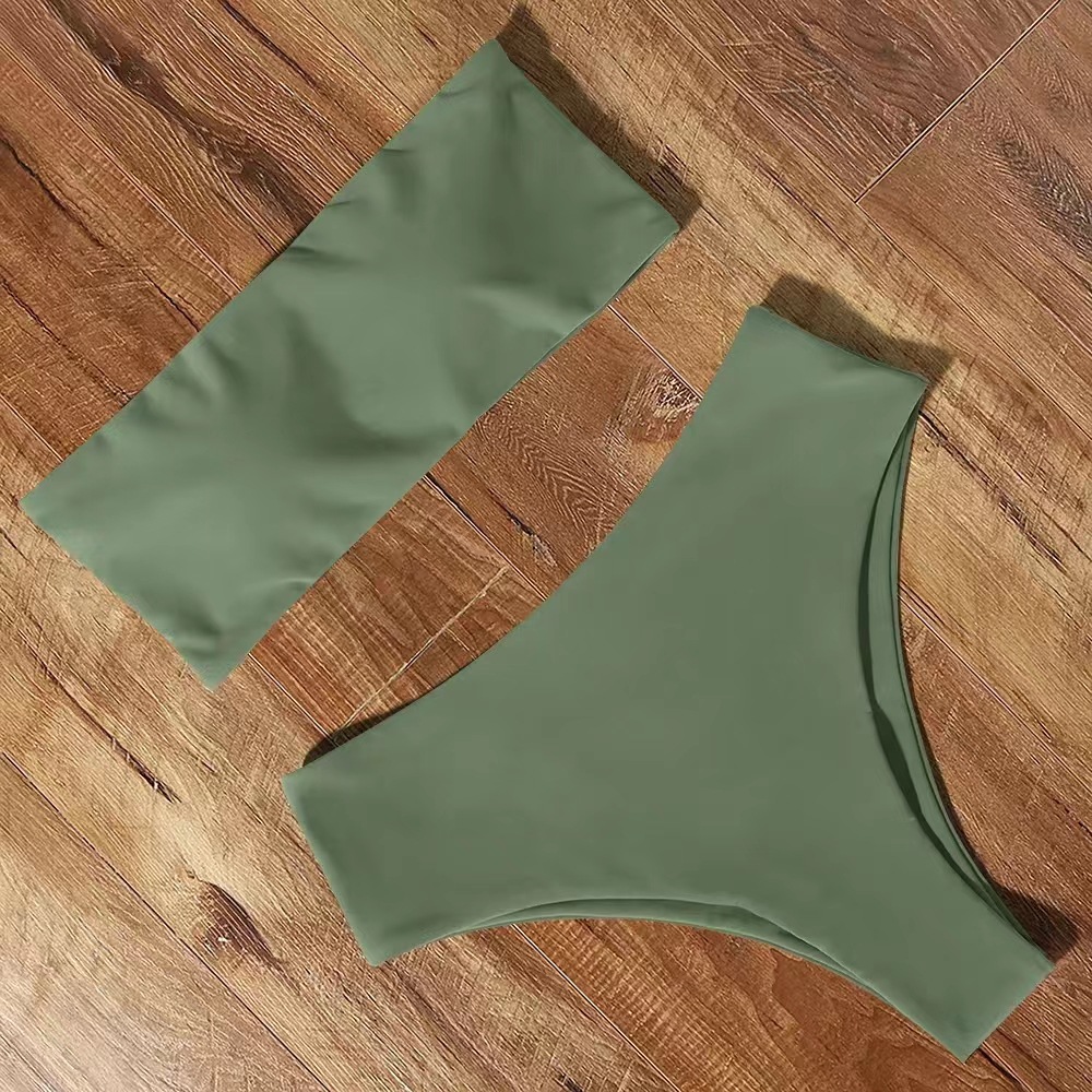 Swimsuit Image 5