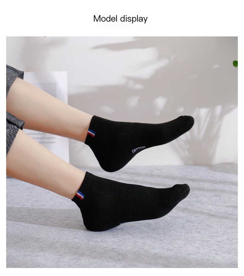 Men's Boat Socks in Use