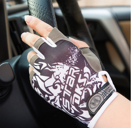 Gloves Image 4