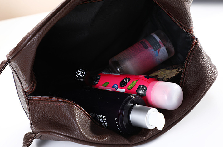 LAYRUSSI Cosmetic Bag Image 1