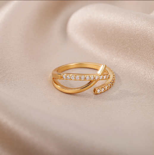 Adjustable Zirconia Ring 3