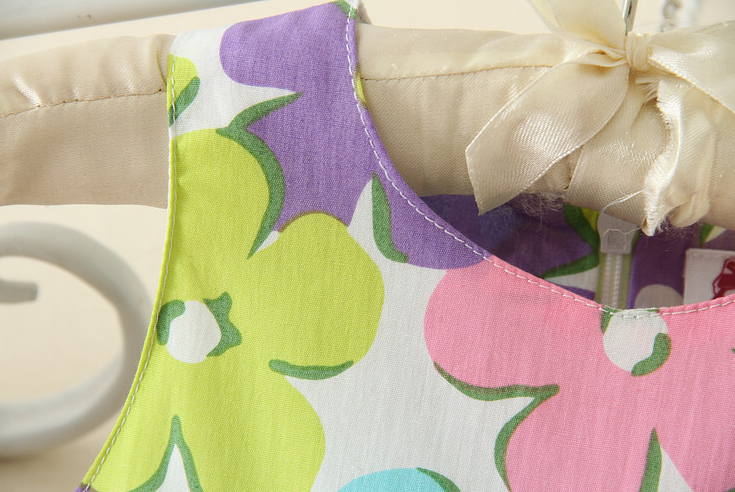 Floral Dress Image 3