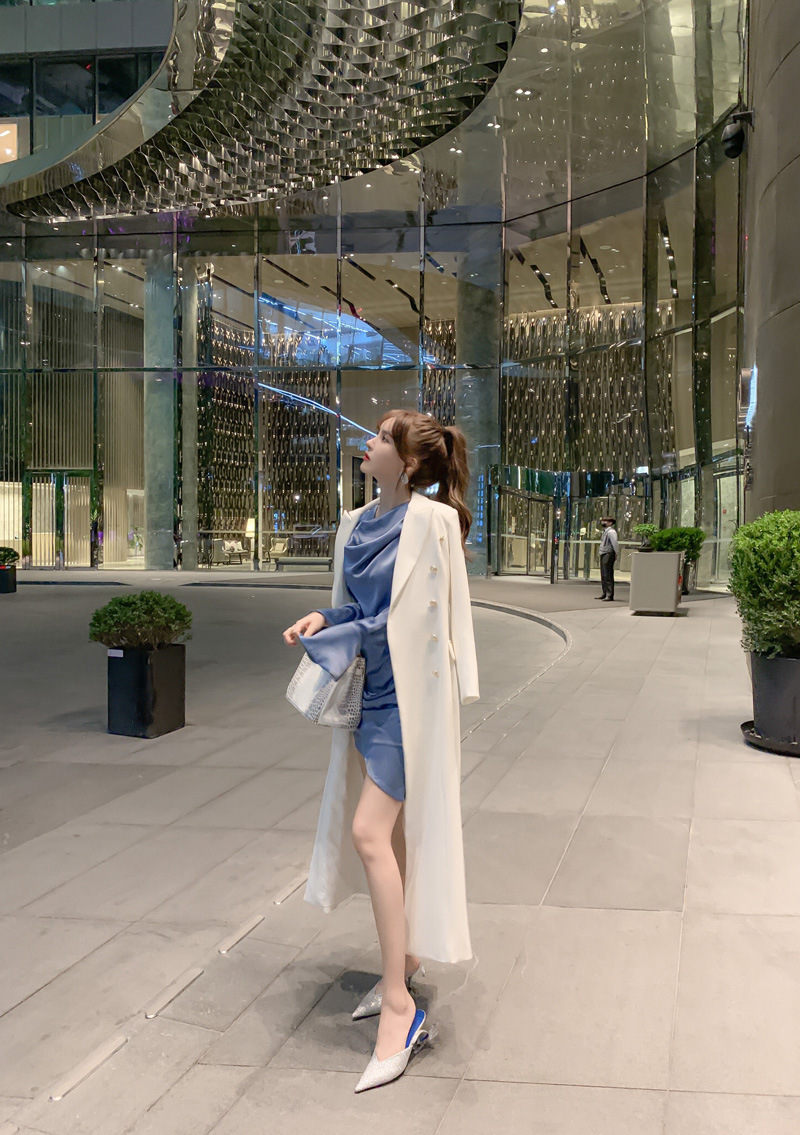 White Trench Coat Image 5