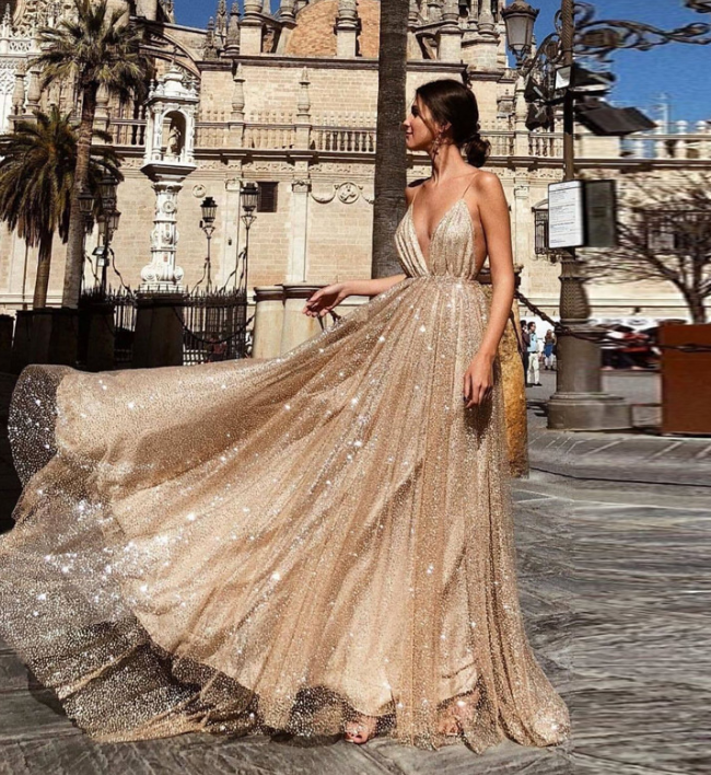 V-neck Spaghetti Strap Dress - Apricot Color