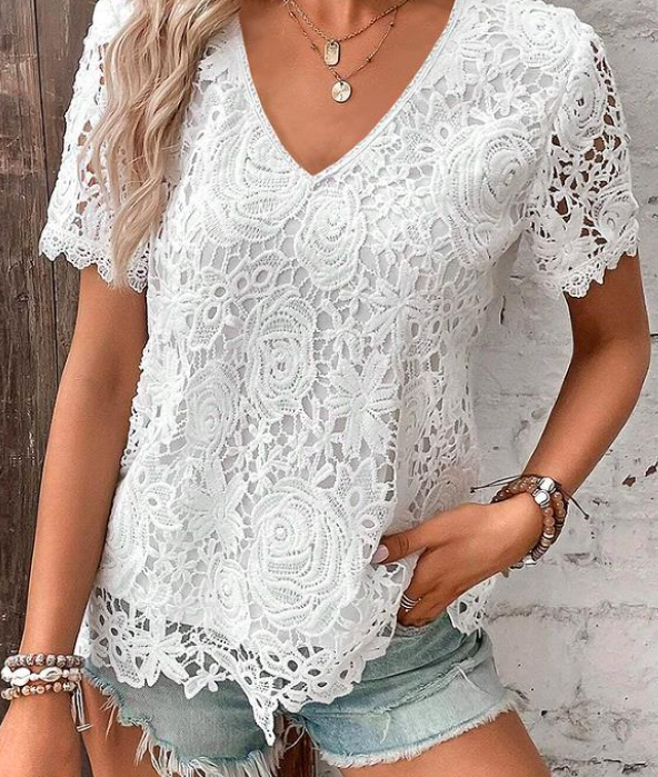 Lace Blouse in Black
