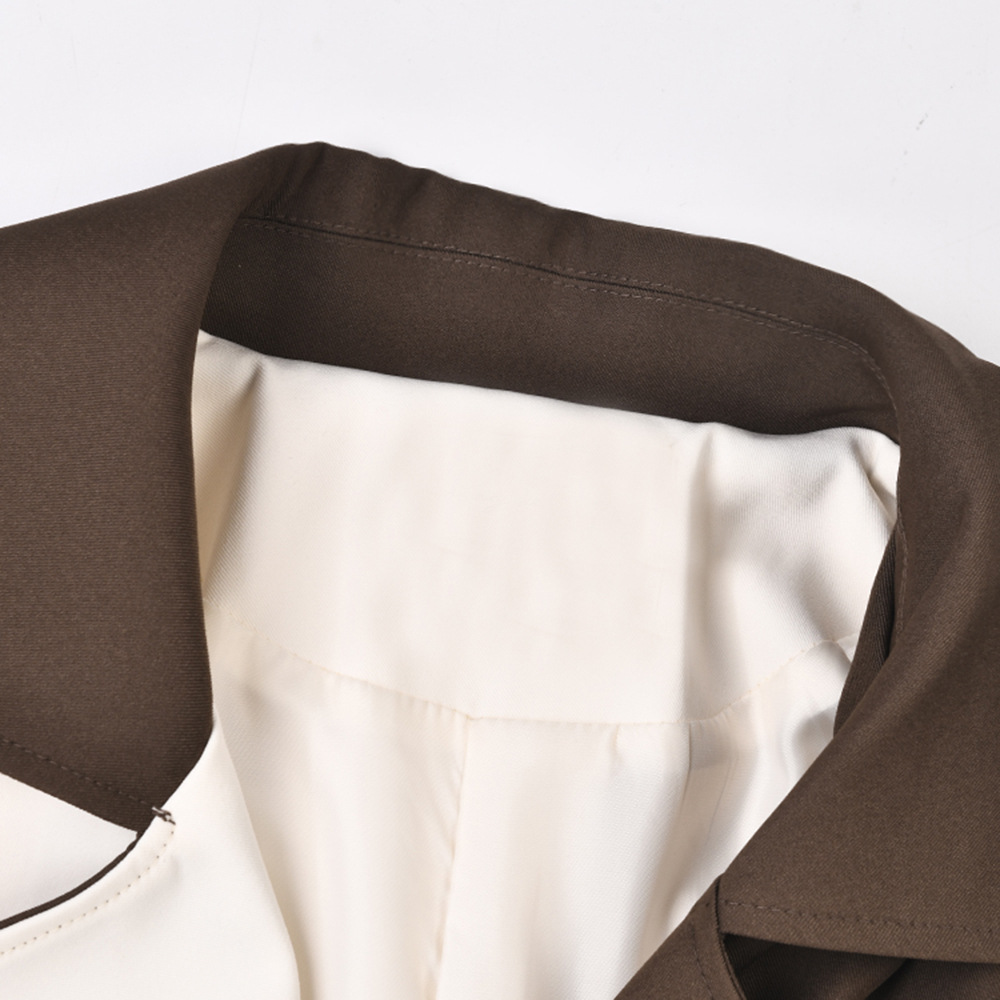 Women Contrasting Mid-length Trench Coat in different lighting