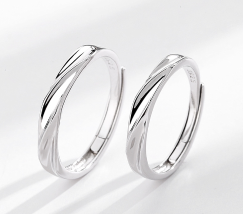 Interwoven Ring Image 2