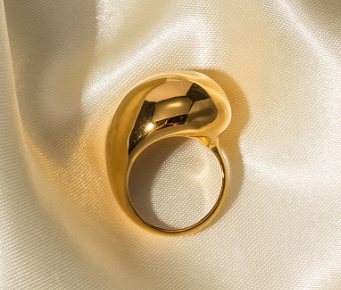 Everly Gold Ring