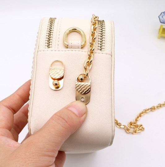 Gold-plated hardware