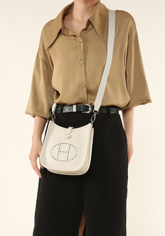 Hollow Bucket Bag - Khaki