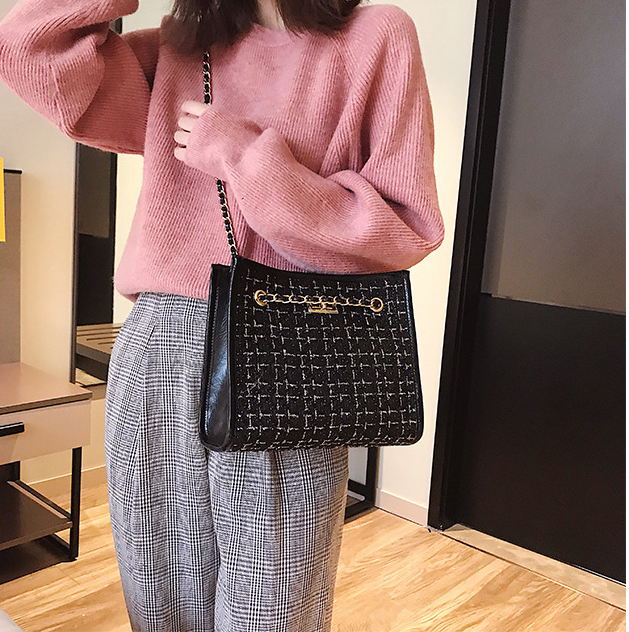 Ueb Fashionable Small Bag Image 2