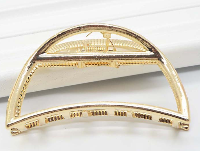 Minimalist Metal Hair Clip 3