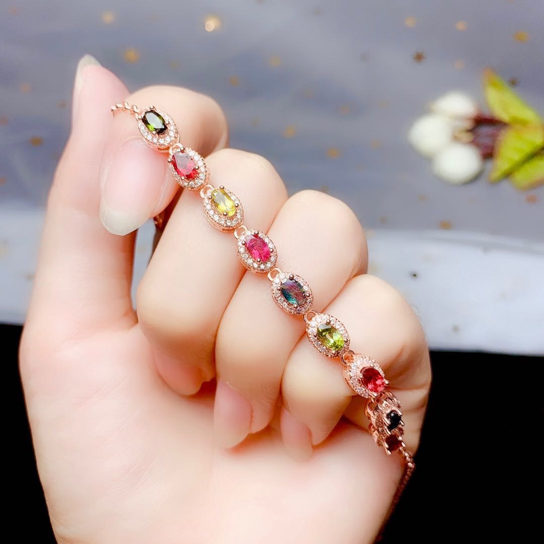 Details of the Bracelet