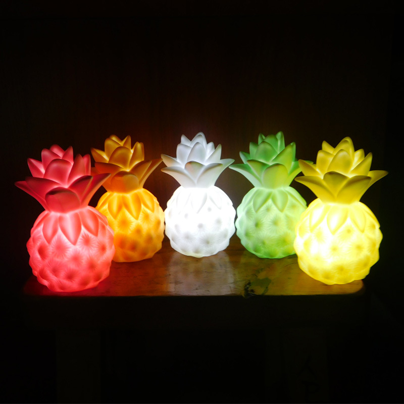 Pineapple Nightlight Image 1