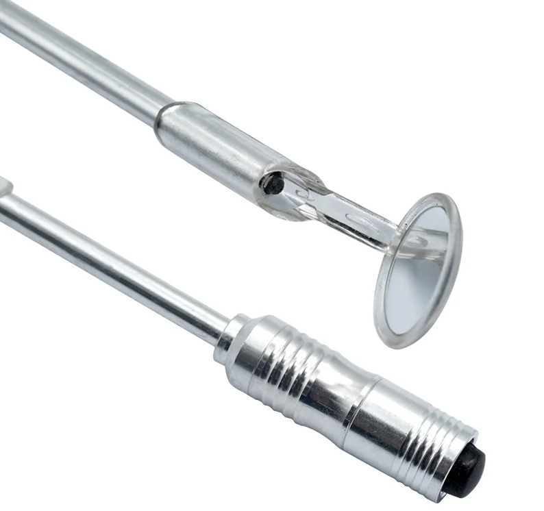 Imagen de espejo dental iluminado 4