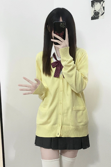 Knitted Cardigan Image 3