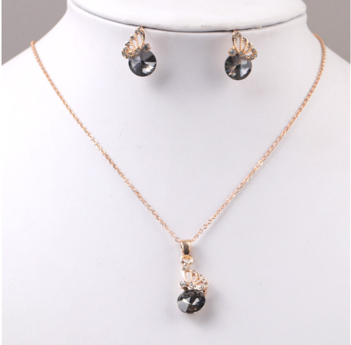 Crystal Earring and Necklace Set Image 4