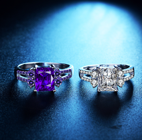 White Gold Zircon Ring