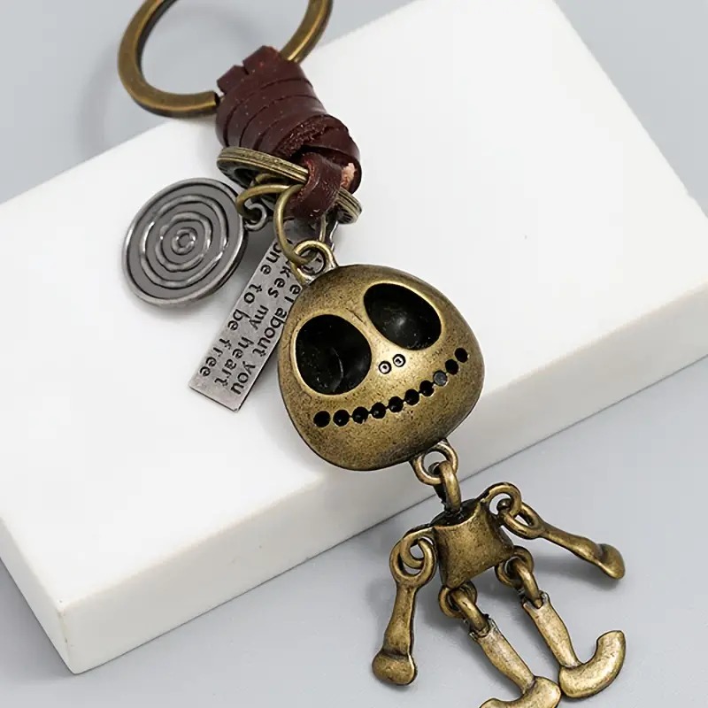 Creative Skeleton Pendant PU Leather Key Chain Woven Key Chain Vintage Artificial Jewelry image
