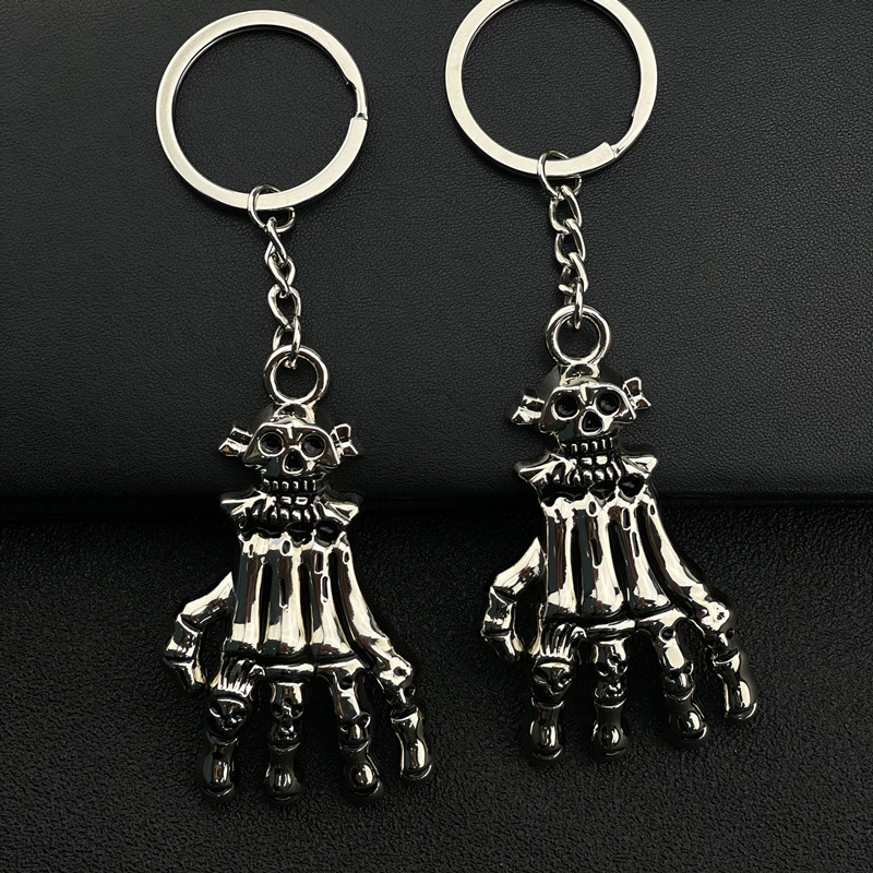 Skeleton Hand Keychain Women's Horror Fashion Keychain Funny Ghost Claw Key Ring image