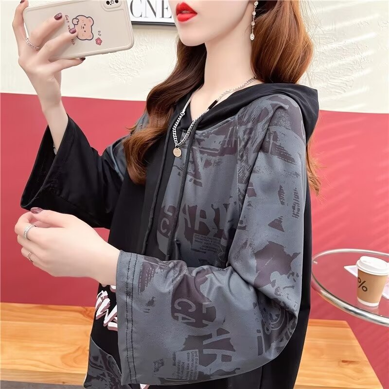 Loose Hooded Long Trench Coat Image 3