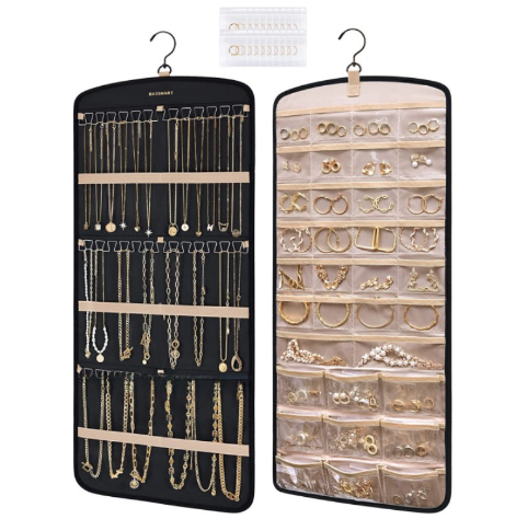 Jewelry Organizer in Use
