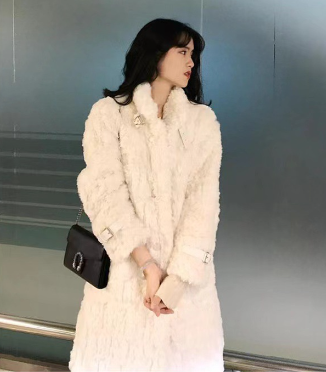 Loose And Thin Coat With Real Fur