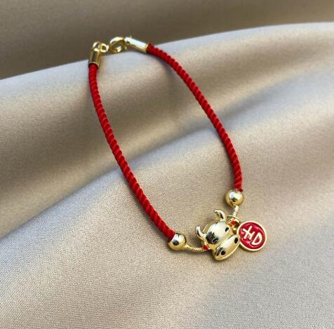 Red String Bracelet 1