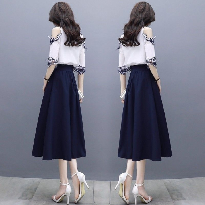 Elegant Two-Piece Set Image 1