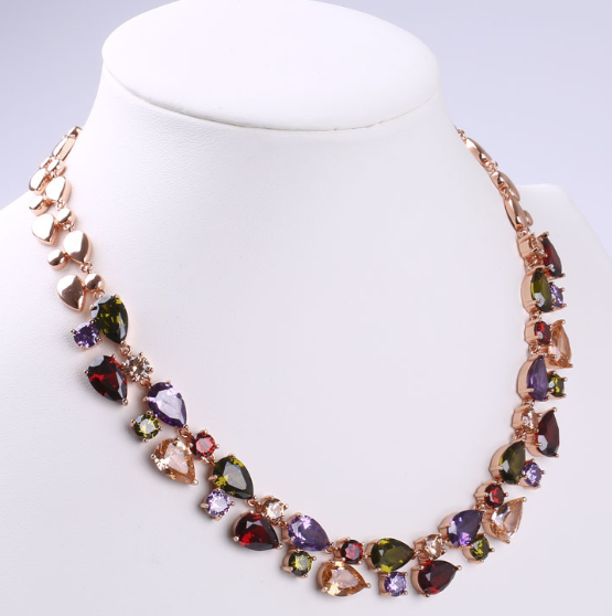 Indian Necklace and Earring Set Image 3