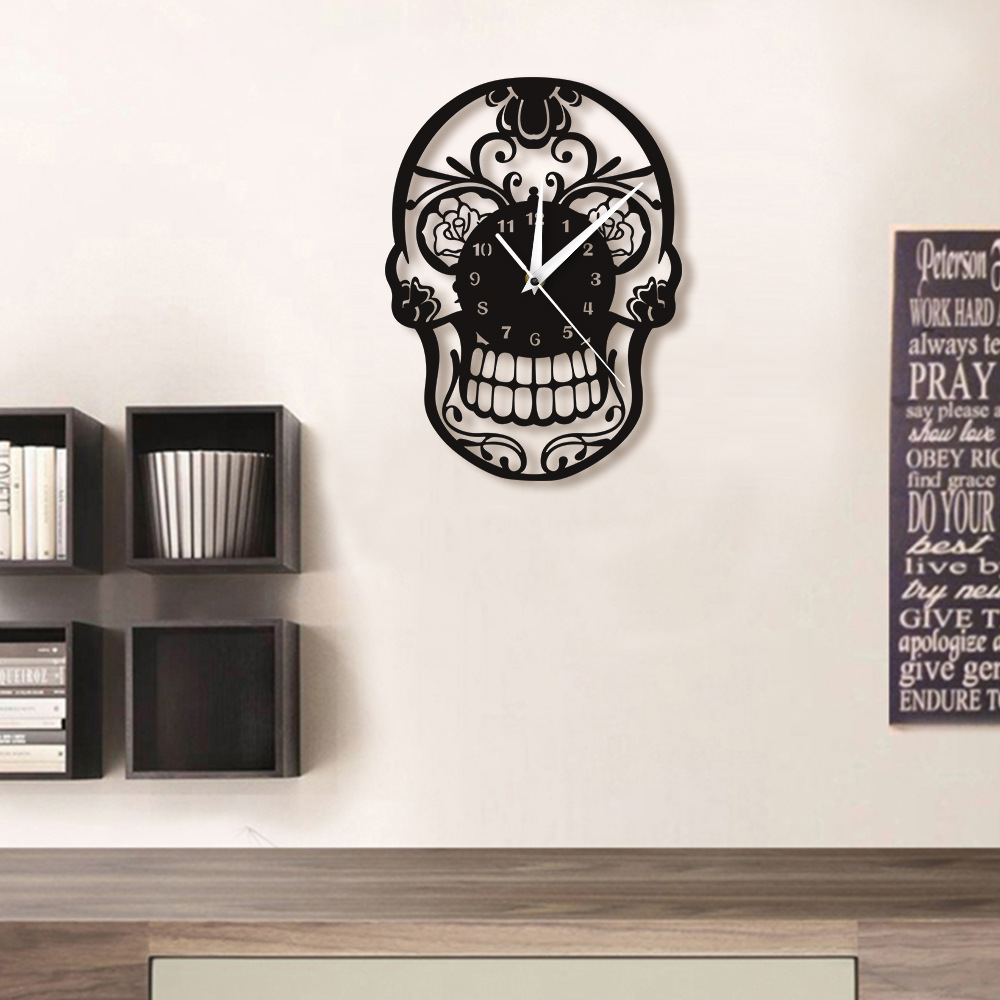 Skull Wall Clock Image 2