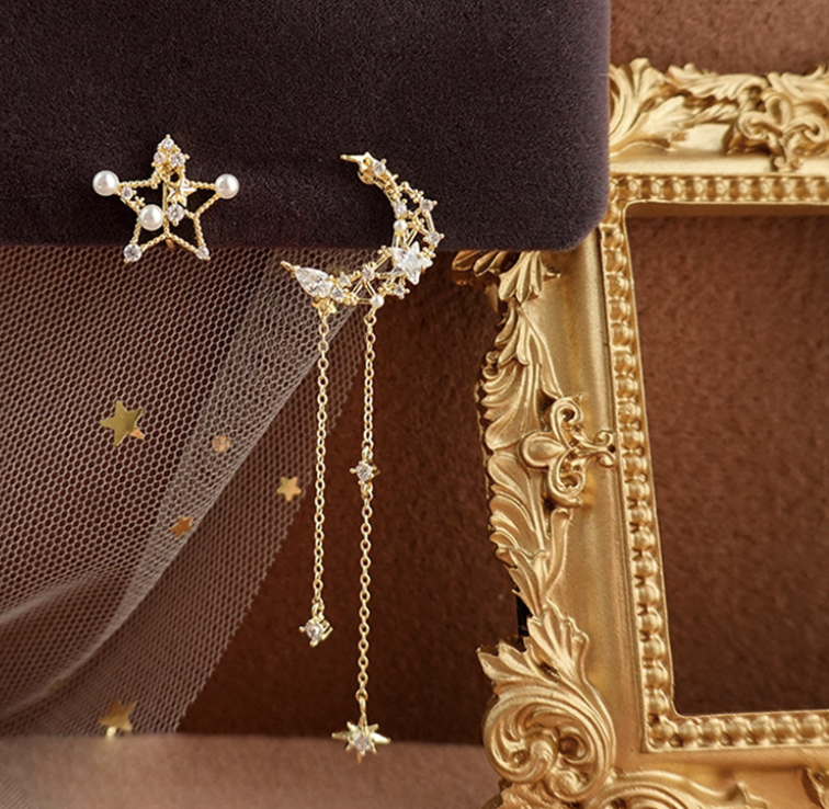 Earrings Image 3