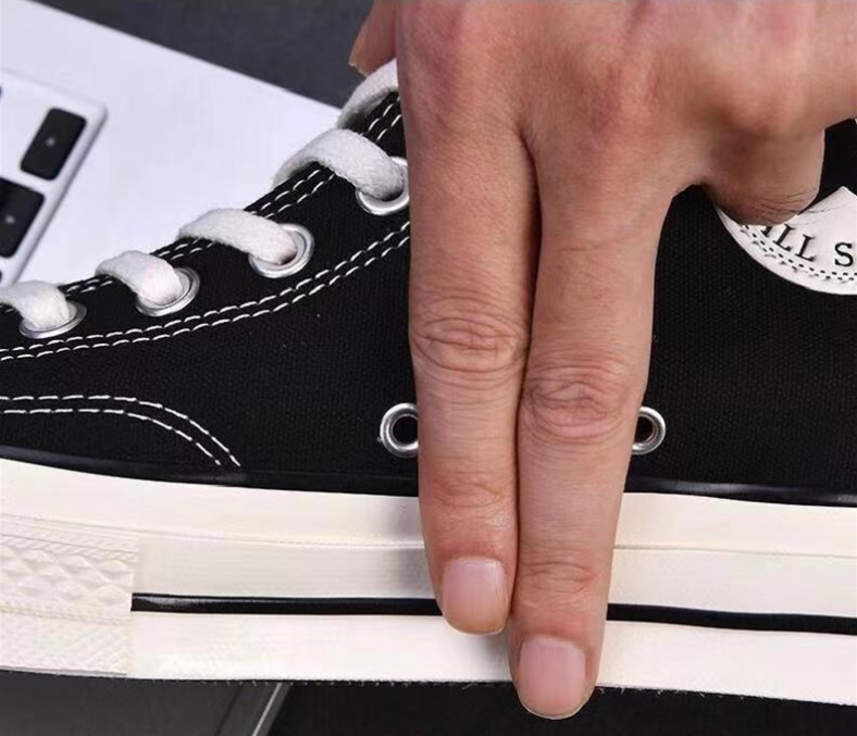 Canvas Shoes Image 5